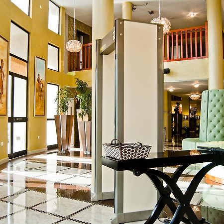 South Star International Hotel Awasa Buitenkant foto